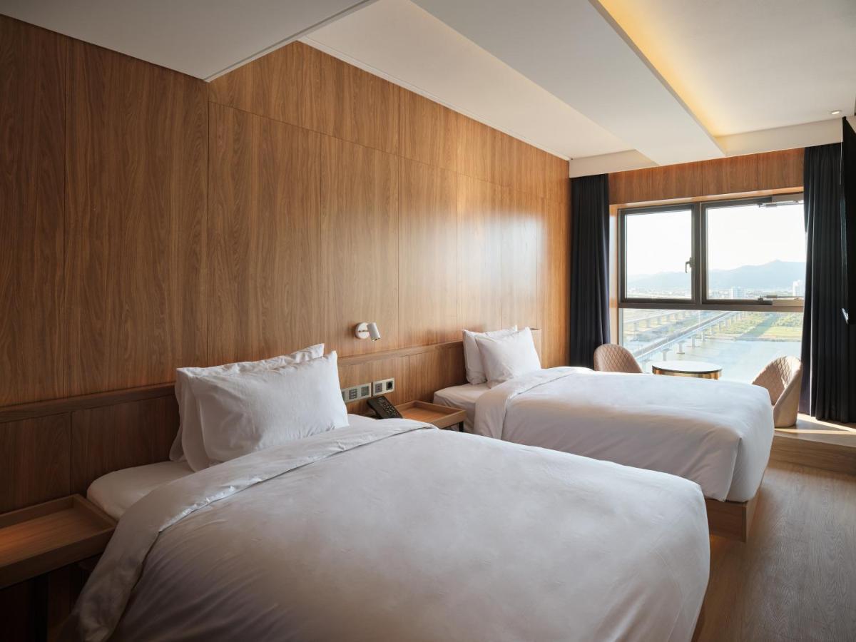 Hotel tt 2 Puszan Kültér fotó